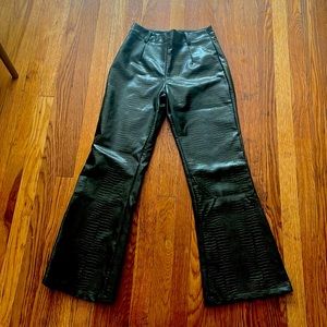 Brand new cider faux leather snake pants. Size small. Dark green / olive